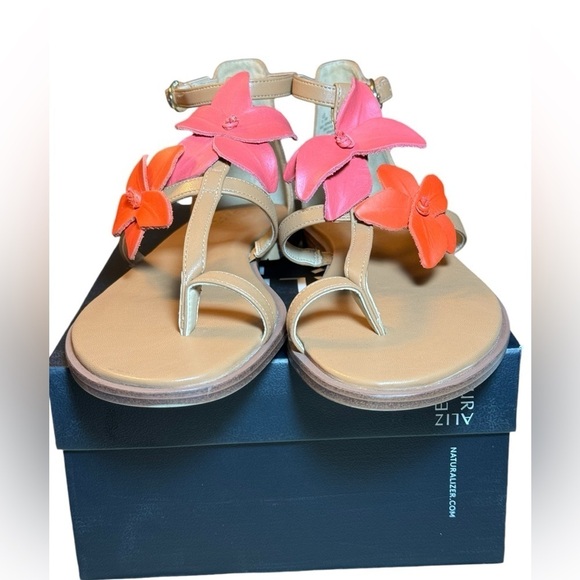 Naturalizer Farah Flower Embellished Sandals - Picture 6 of 10